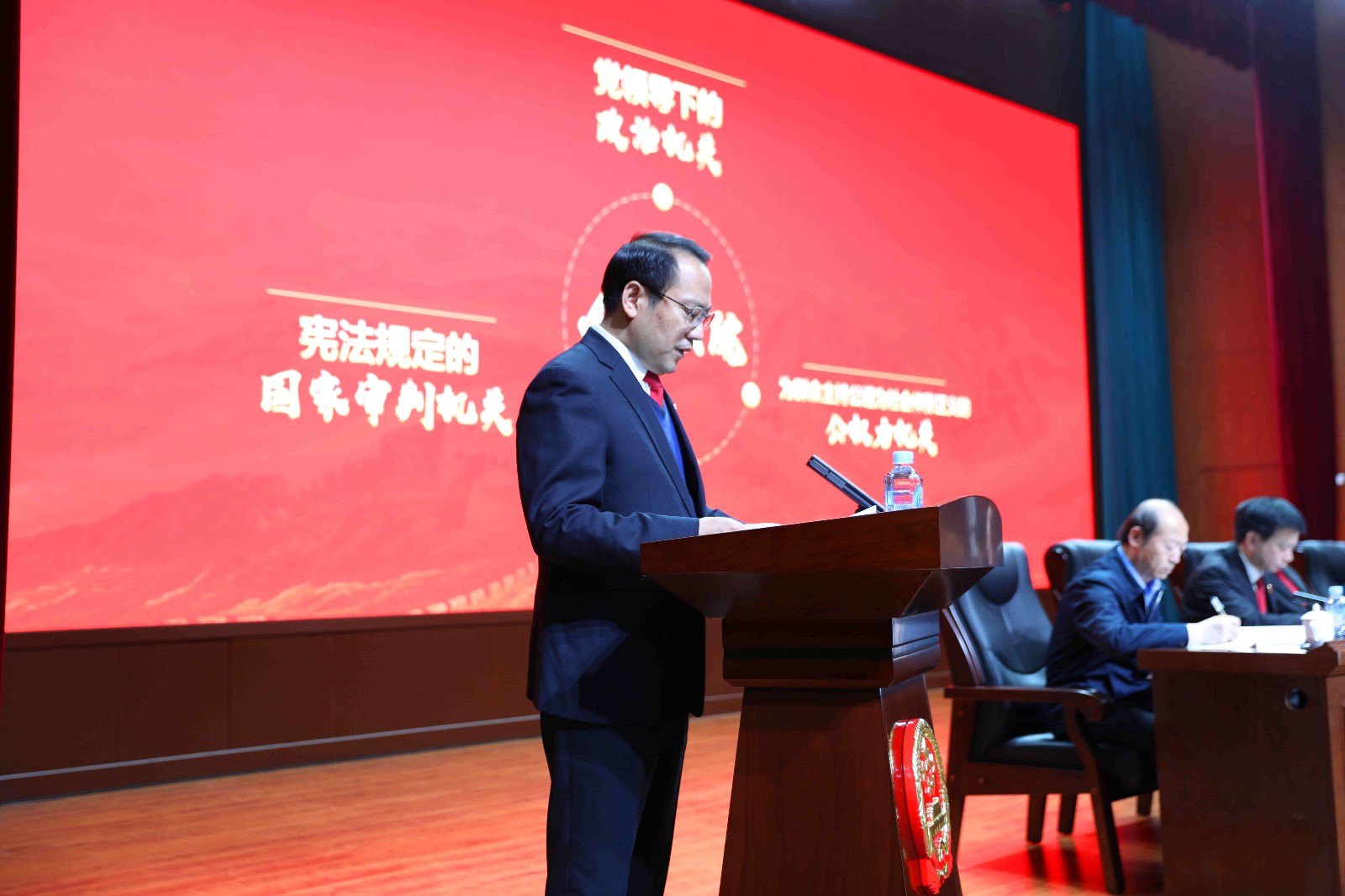 王中明.jpg 王中明.jpg